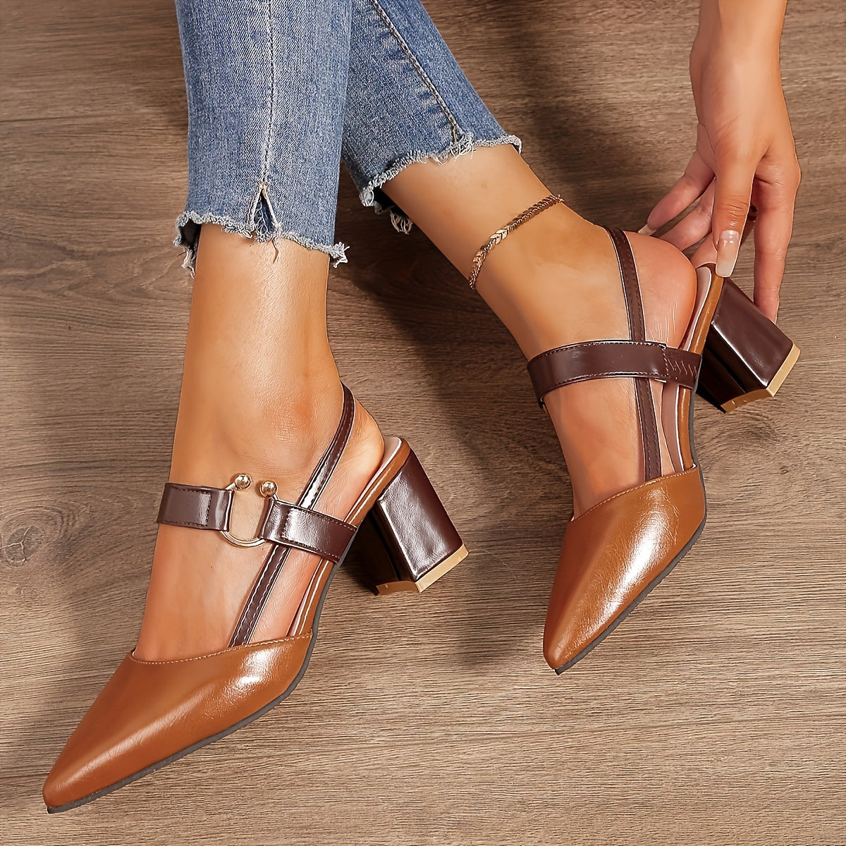 Claudette™ – Elegante und bequeme Pumps mit Riemen
