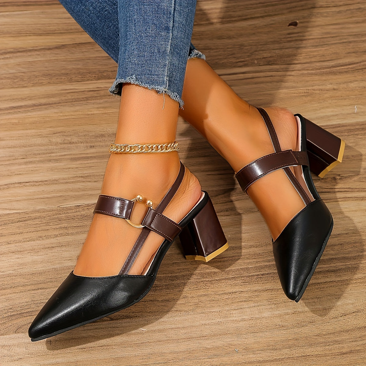 Claudette™ – Elegante und bequeme Pumps mit Riemen